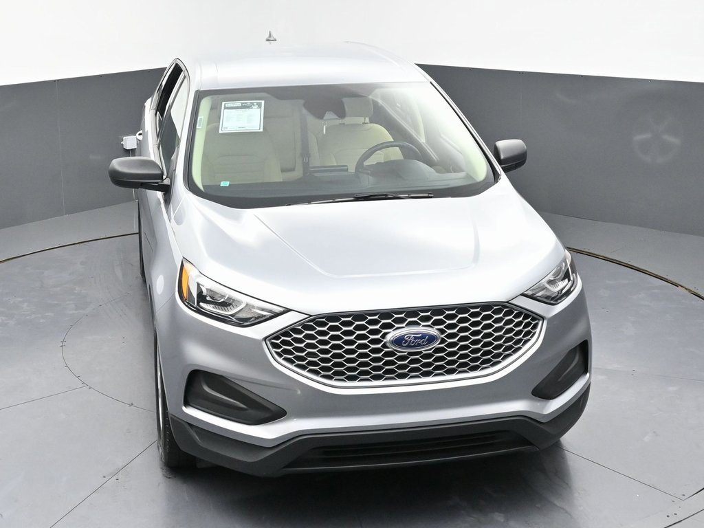 Used 2024 Ford Edge SE image 50
