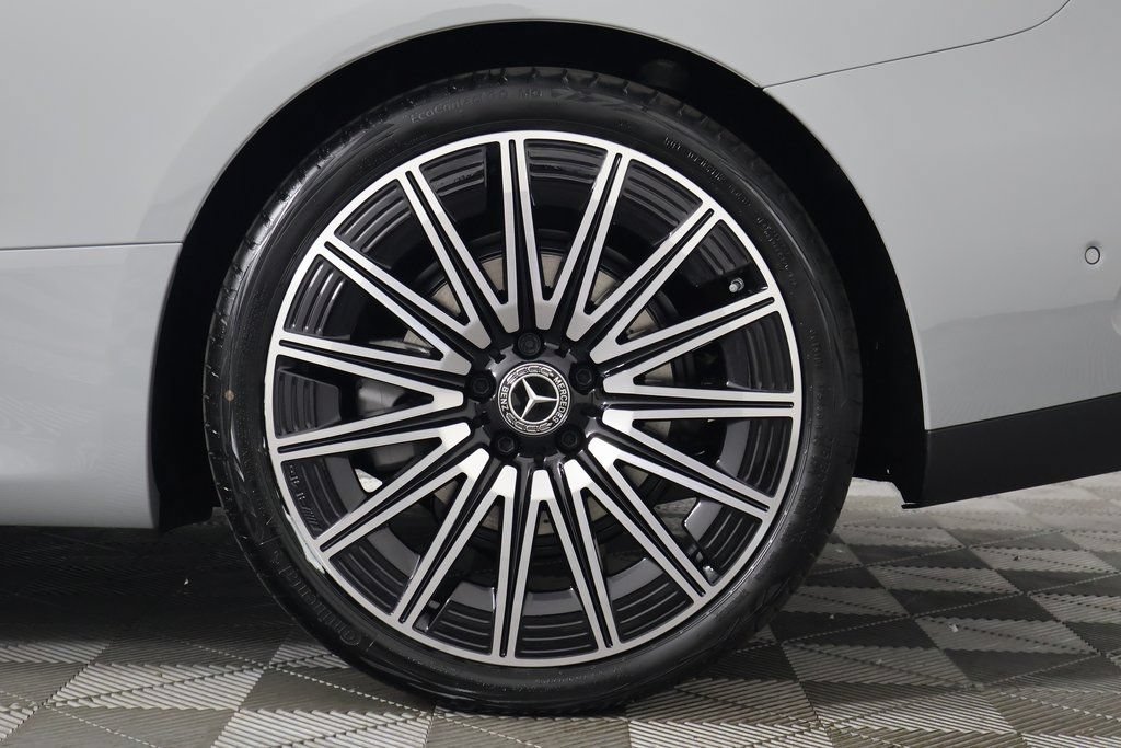 New 2027 Mercedes-Benz CLE 300 4MATIC Coupe image 10