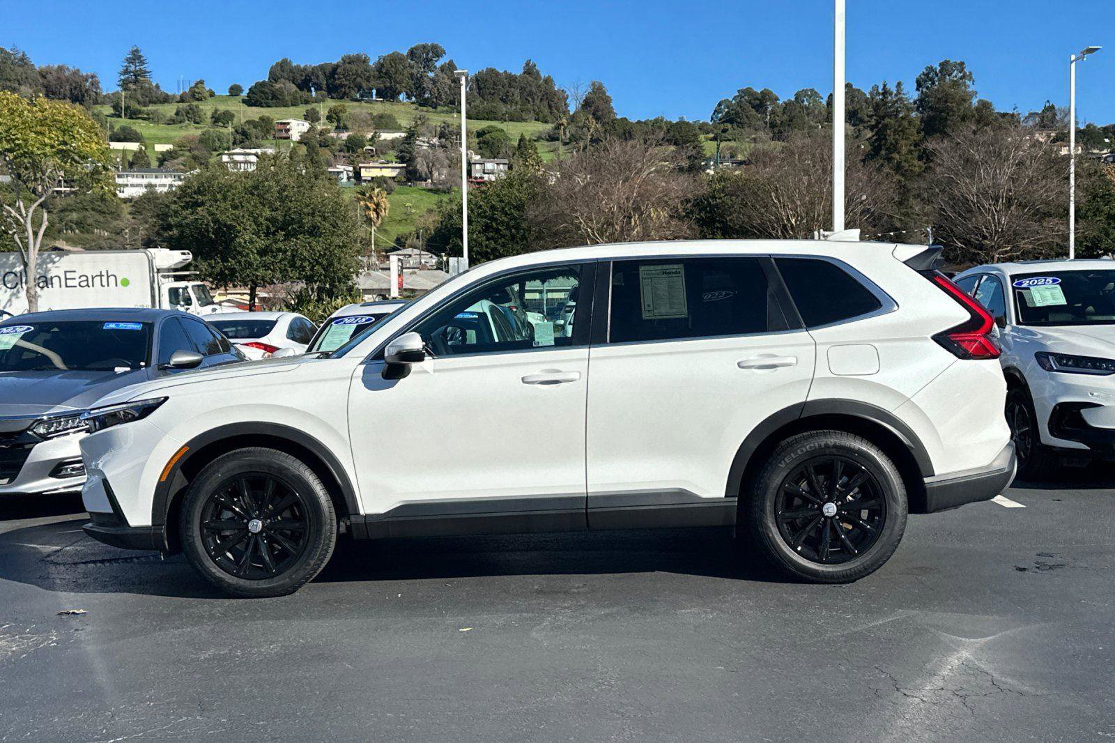 Certified 2024 Honda CR-V EX image 6