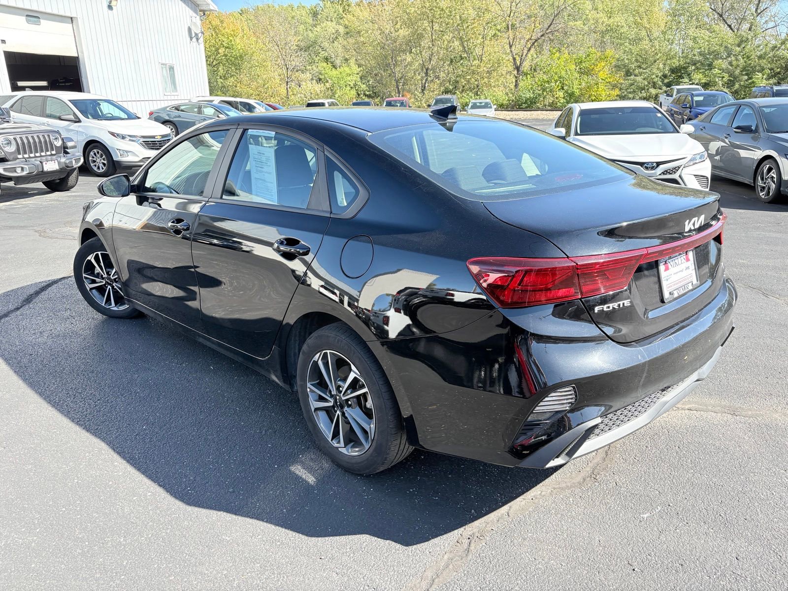 Used 2024 Kia Forte LXS image 9