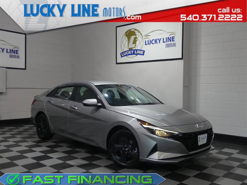 Used 2022 Hyundai Elantra SEL w/ Preferred Accessory Package