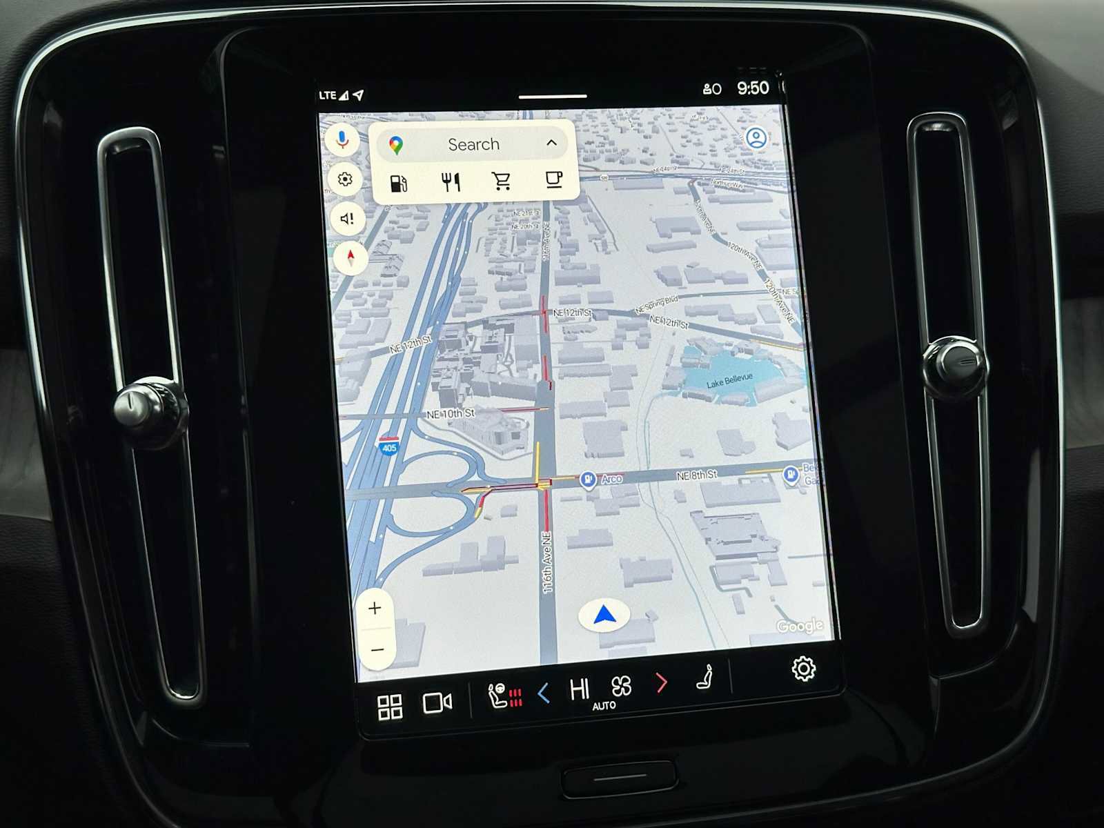 Used 2025 Volvo XC40 B5 Core w/ Protection Package Premier image 27