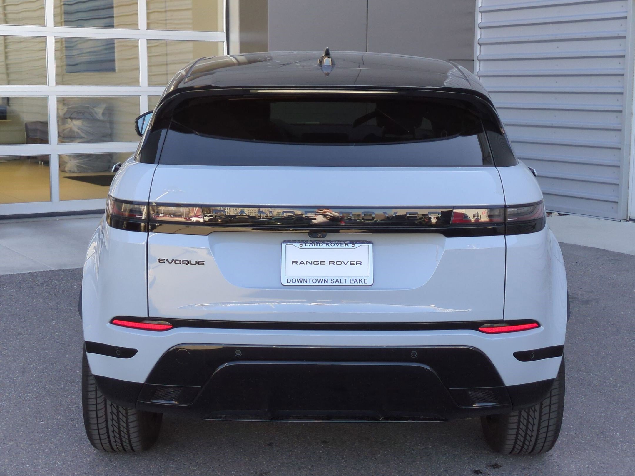 New 2026 Land Rover Range Rover Evoque Dynamic SE image 6