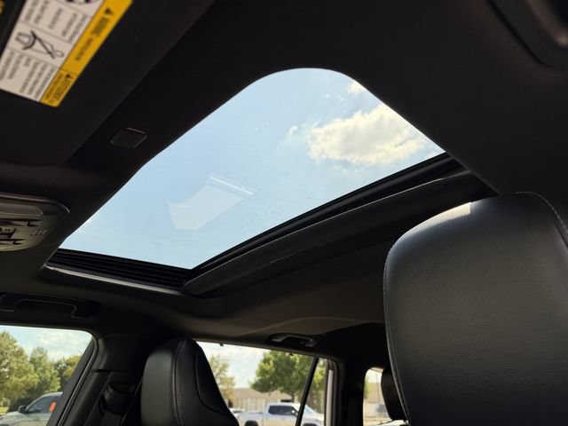 Used 2022 Toyota Highlander XSE FWD image 24