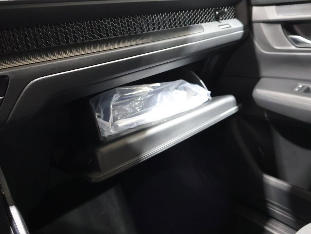 Used 2025 Honda CR-V Sport image 30
