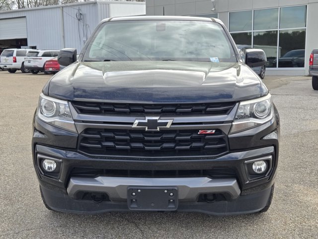 Used 2021 Chevrolet Colorado Z71 AWD/4WD image 2