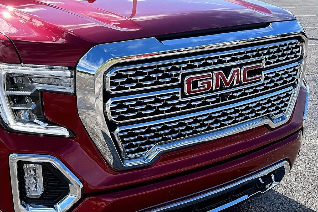 Used 2021 GMC Sierra 1500 Denali w/ Denali Ultimate Package AWD/4WD image 34
