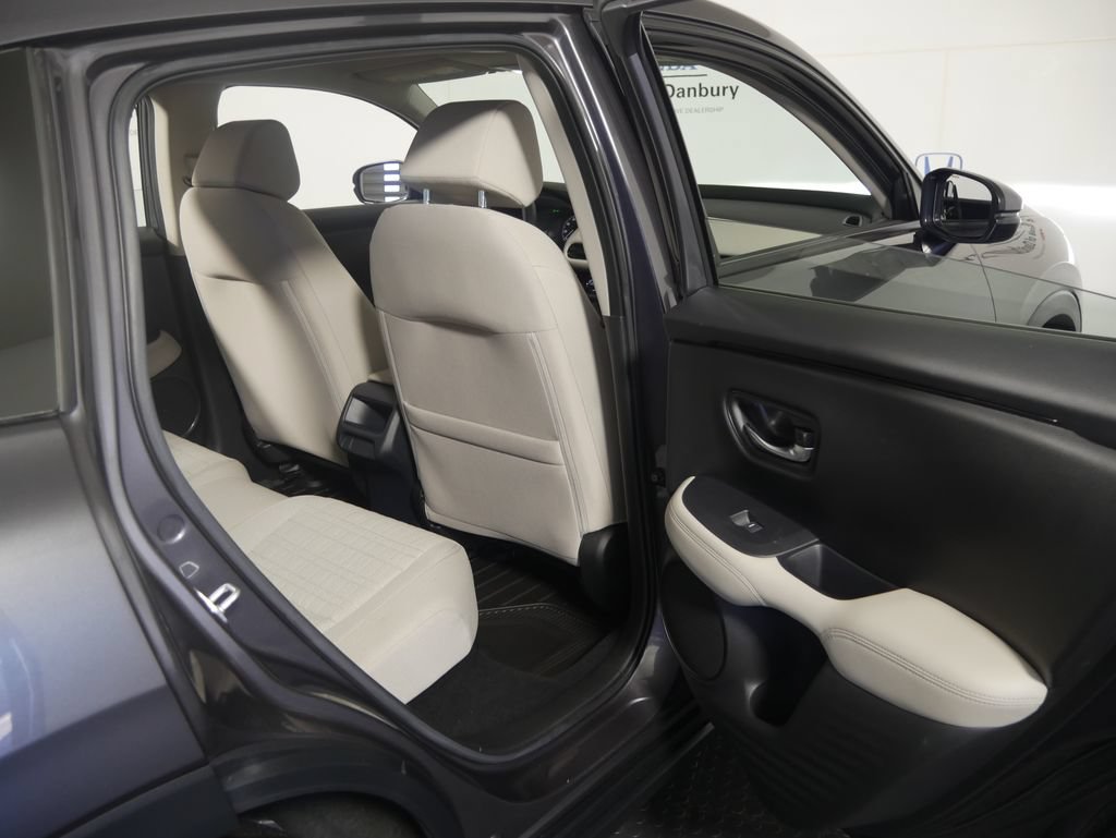 Certified 2024 Honda HR-V LX image 8
