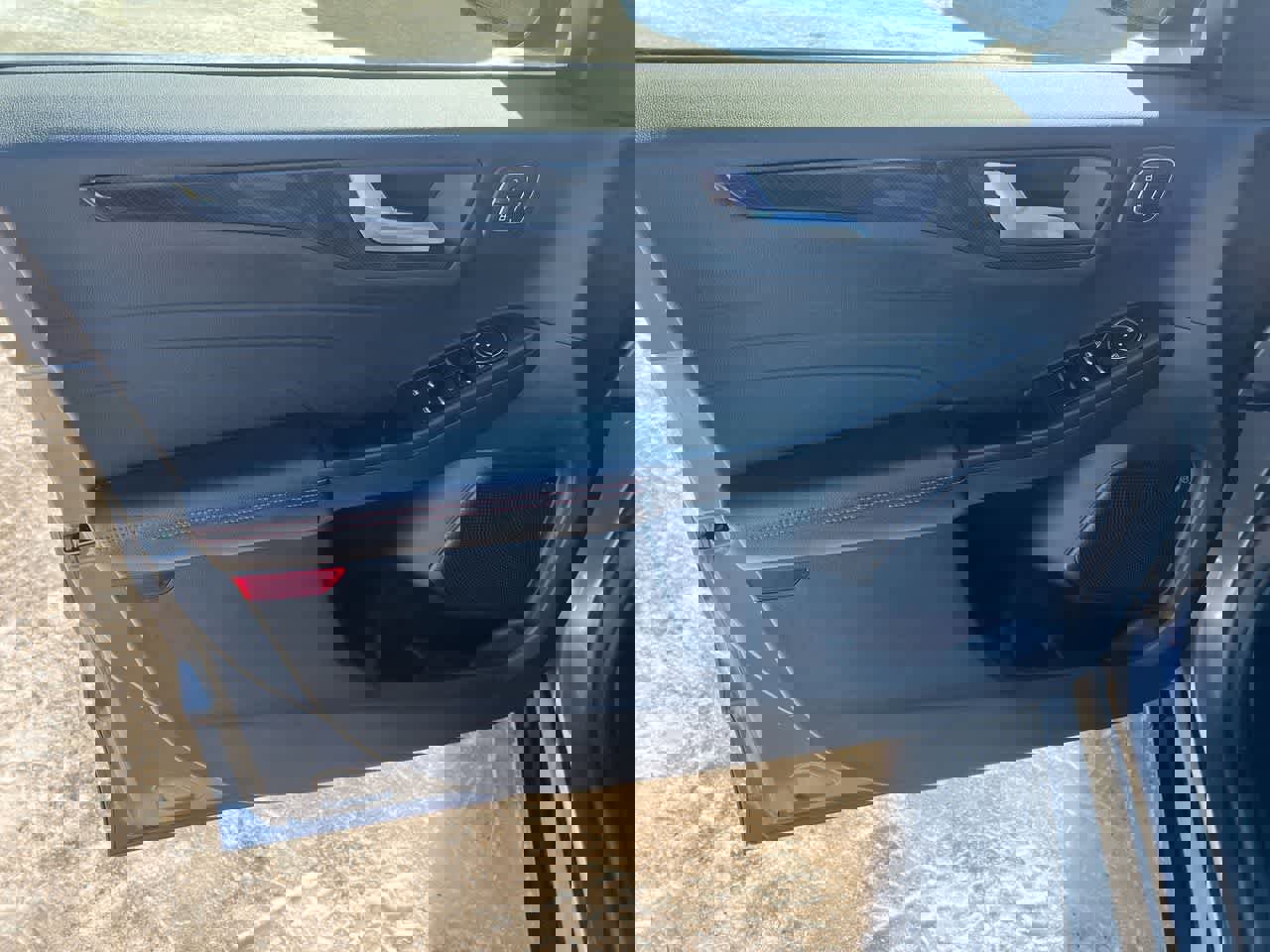 Used 2023 Ford Escape ST-Line Select w/ Tech Pack #2 image 13