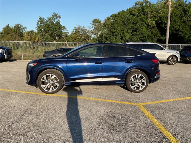 Used 2023 Audi Q4 e-tron Prestige image 6