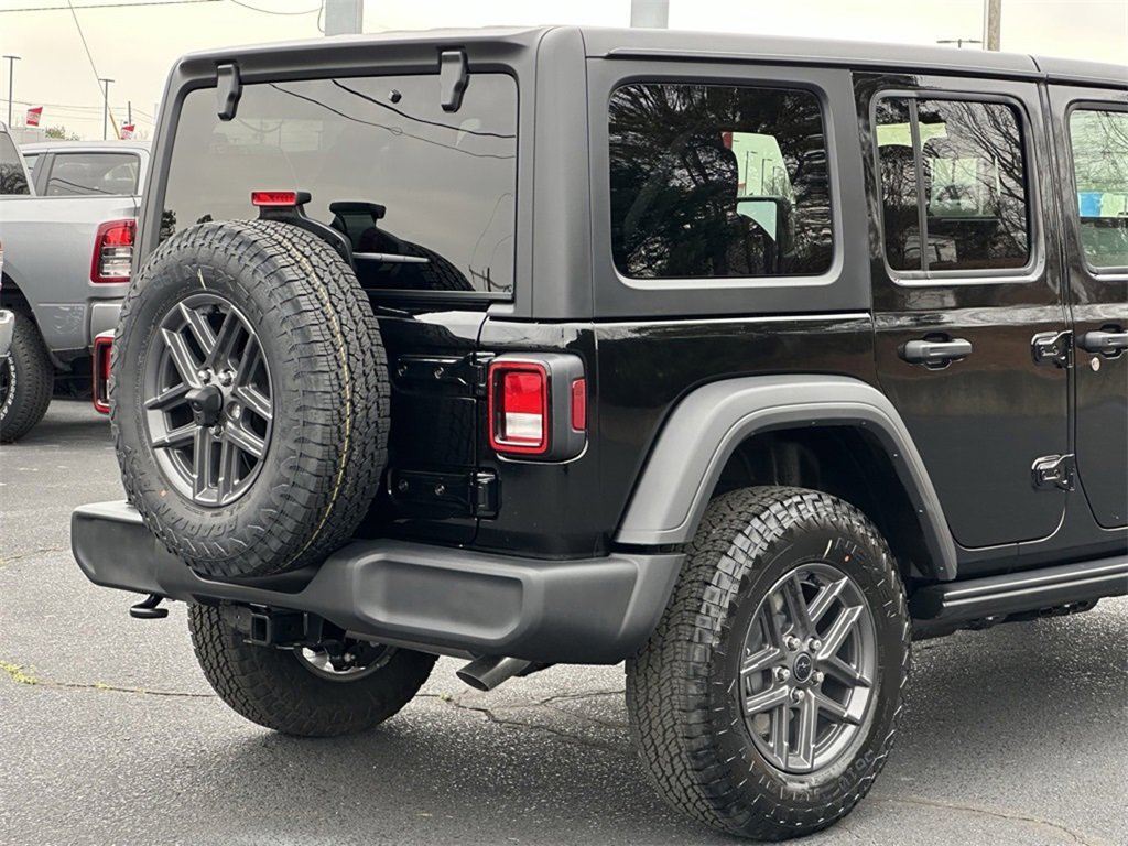 New 2025 Jeep Wrangler Sport S image 32