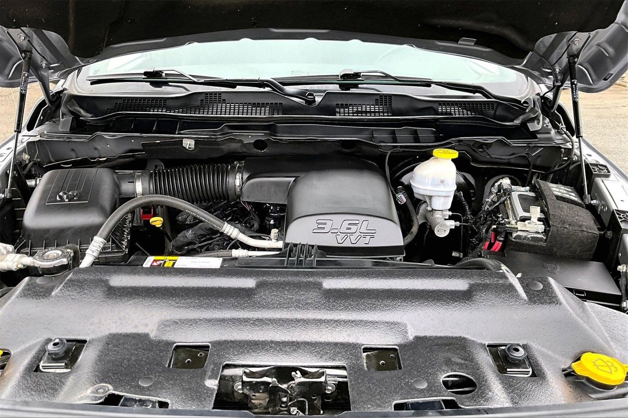 Certified 2024 RAM 1500 Classic Warlock image 34