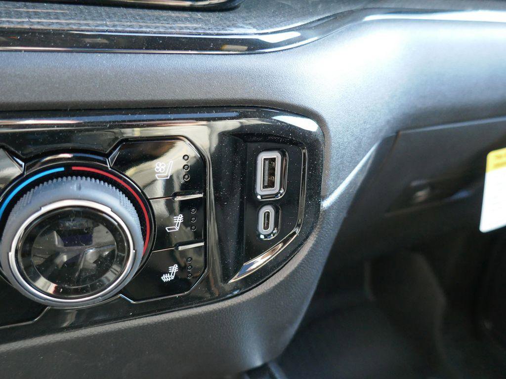 New 2026 Chevrolet Silverado 1500 ZR2 w/ ZR2 Bison Edition AWD/4WD image 26