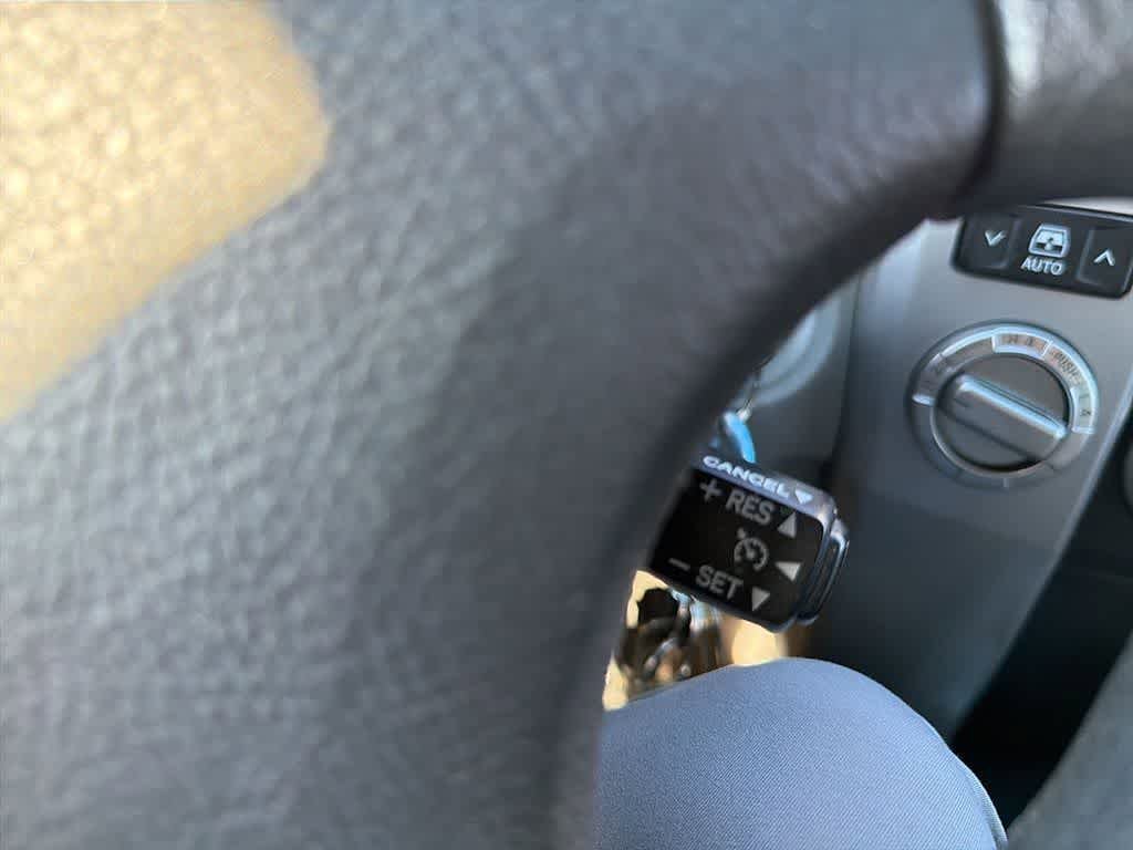 Used 2005 Toyota 4Runner SR5 AWD/4WD image 19