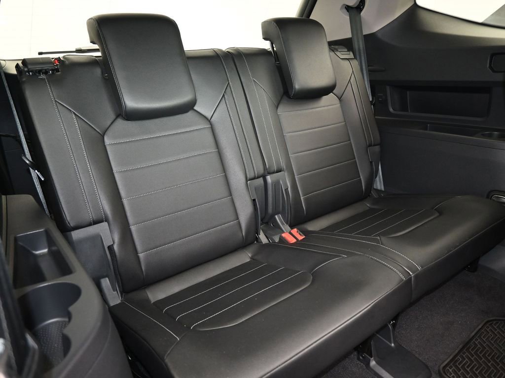 Used 2018 Volkswagen Atlas SEL Premium image 52