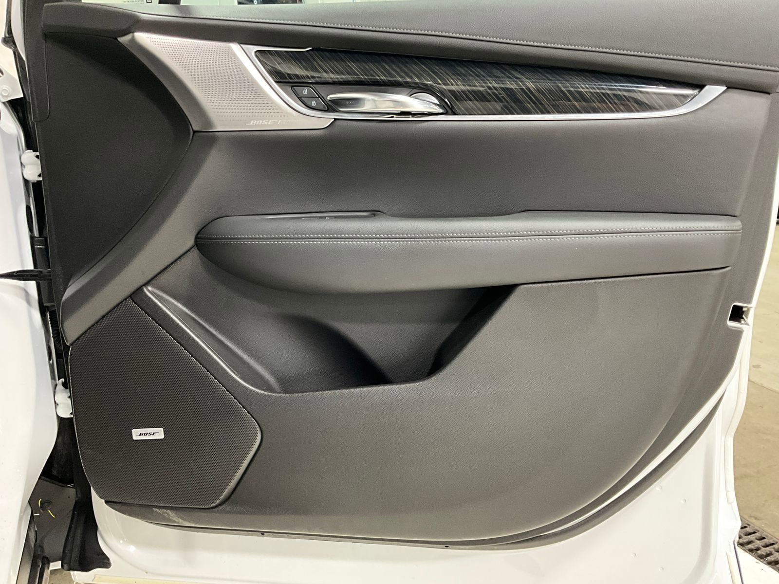 Used 2020 Cadillac XT6 Premium Luxury AWD/4WD image 22