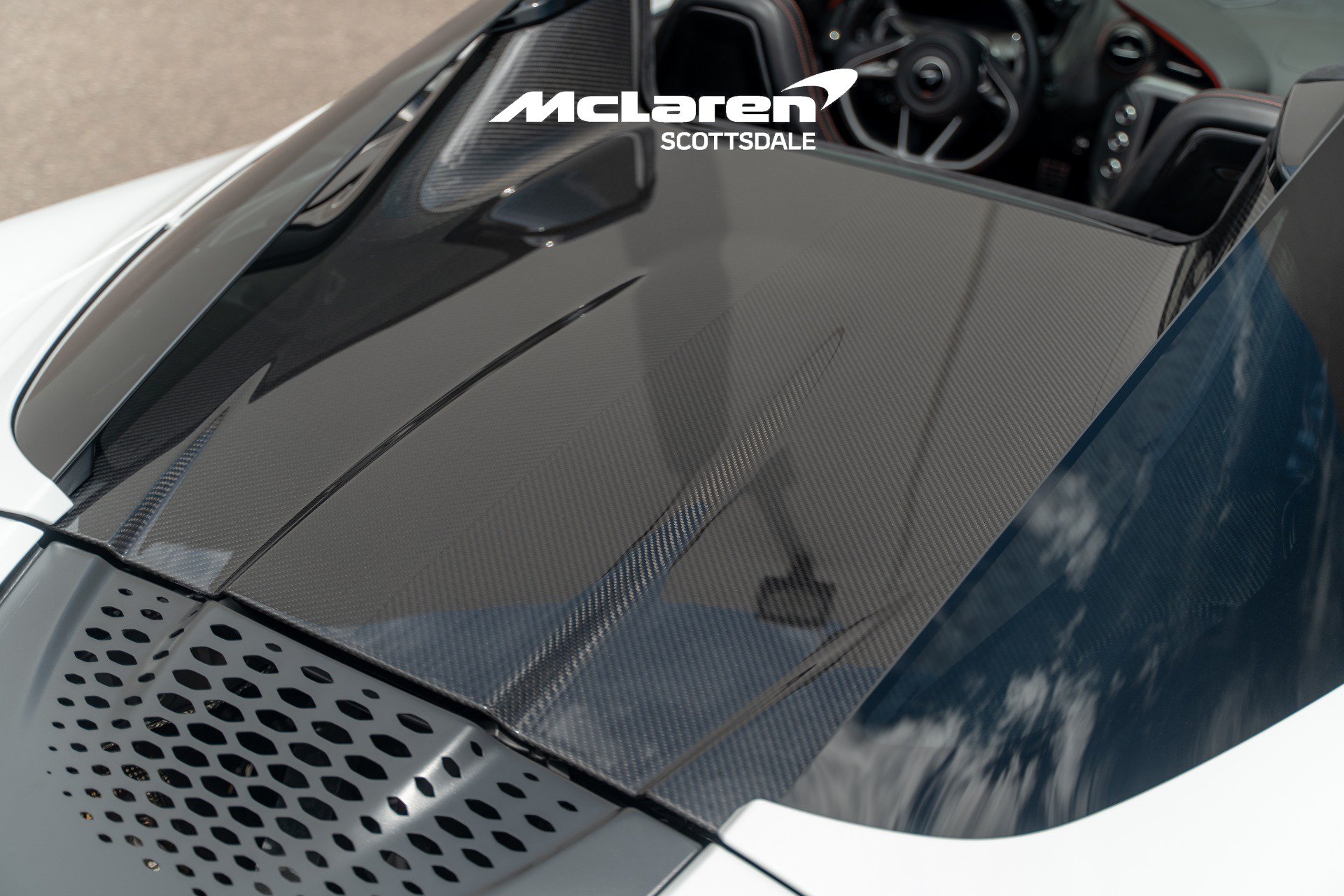 Used 2024 McLaren 750S Spider RWD image 28