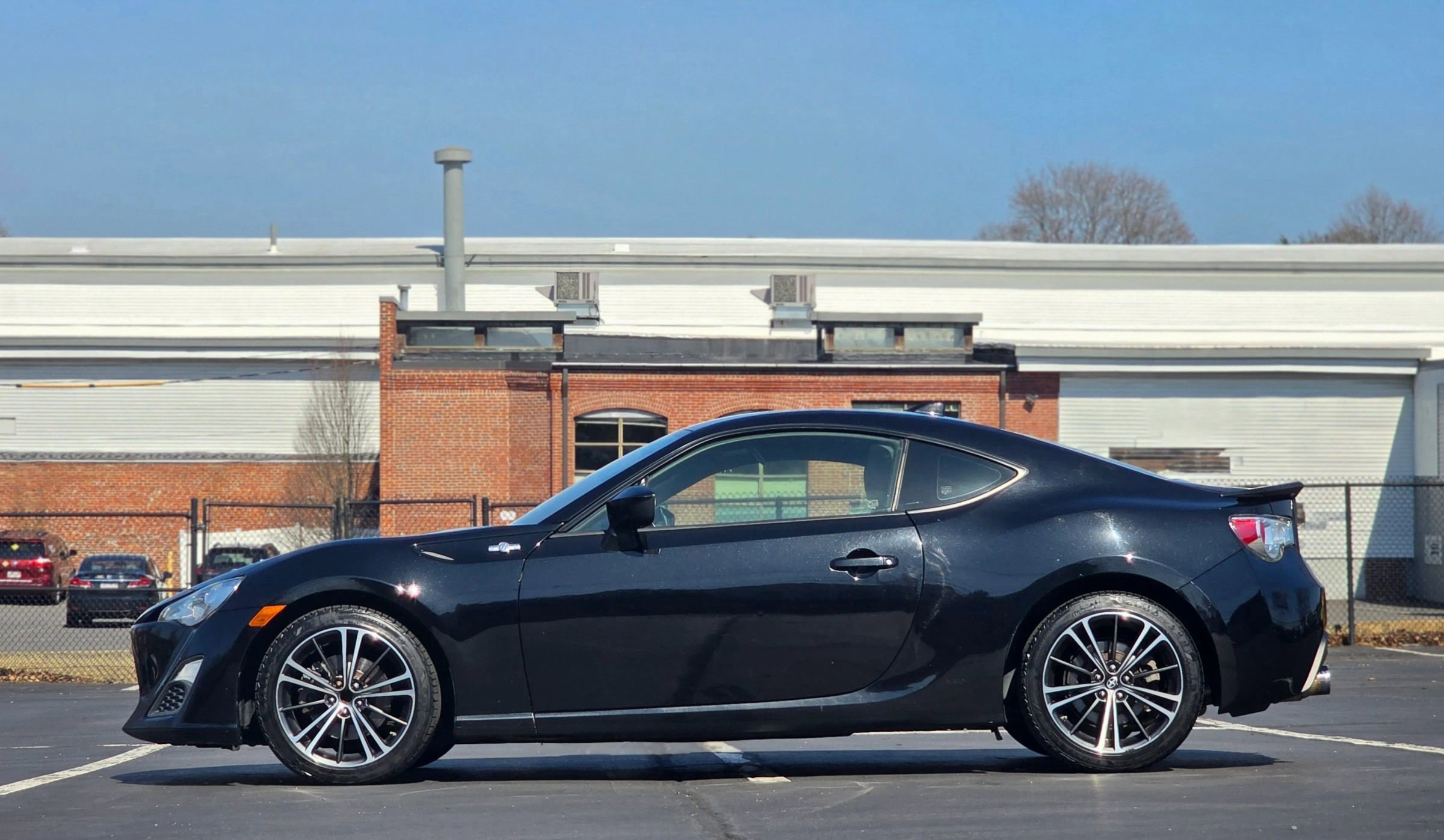Used 2015 Scion FR-S RWD image 8