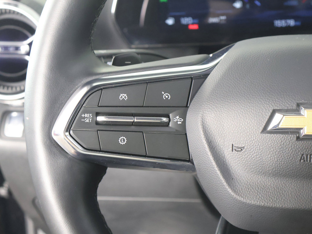 Used 2026 Chevrolet Equinox LT AWD/4WD image 41