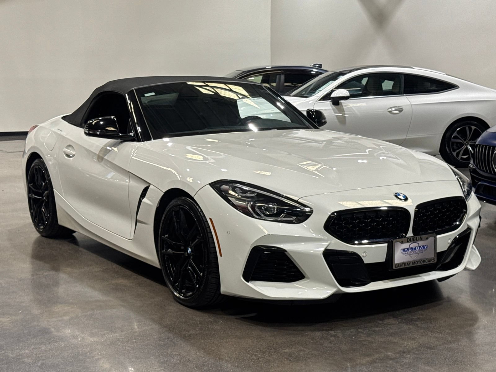 Used 2020 BMW Z4 sDrive30i w/ M Sport Package RWD image 4