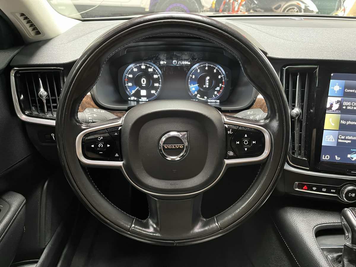 Used 2017 Volvo S90 T6 Momentum AWD/4WD image 14