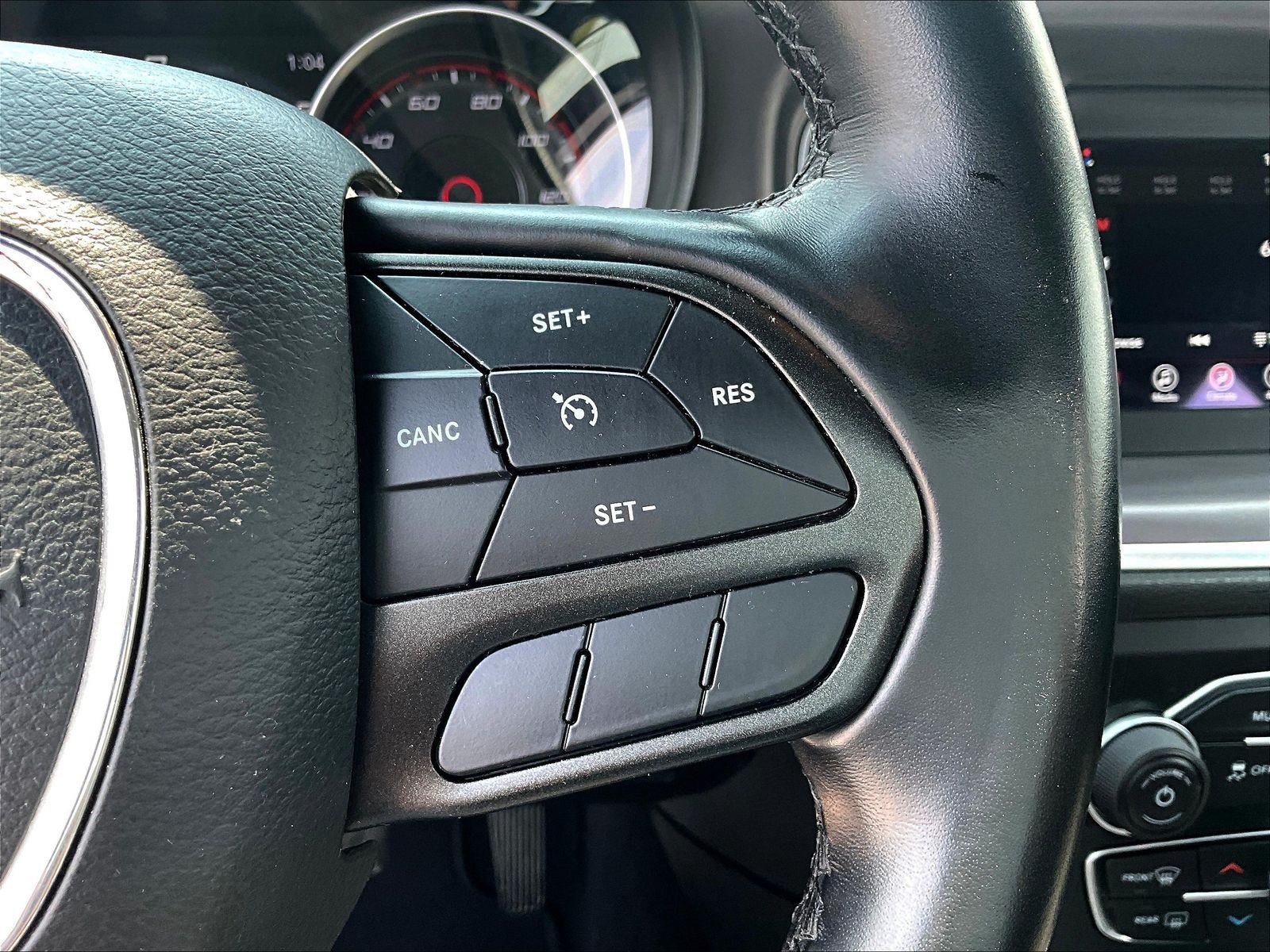 Used 2022 Dodge Charger SXT RWD image 12