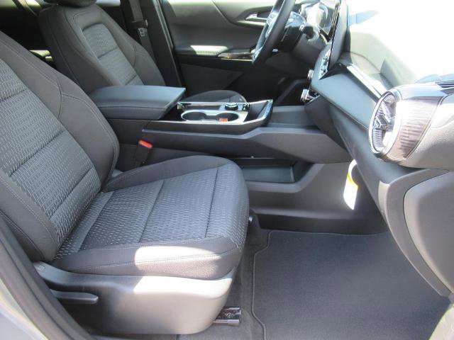 New 2026 Chevrolet Equinox LT image 9