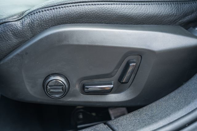Used 2025 Volvo S60 B5 Plus image 35