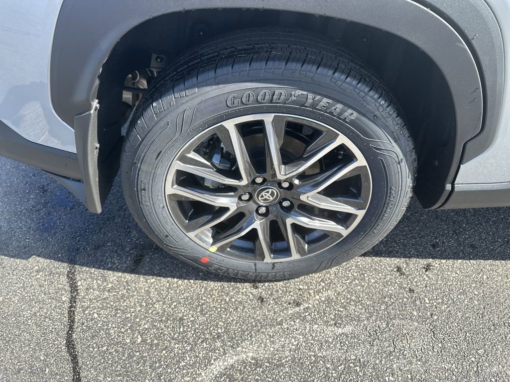 New 2026 Toyota Corolla Cross XLE AWD/4WD image 13