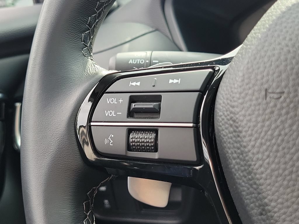 Certified 2026 Acura ADX FWD image 28