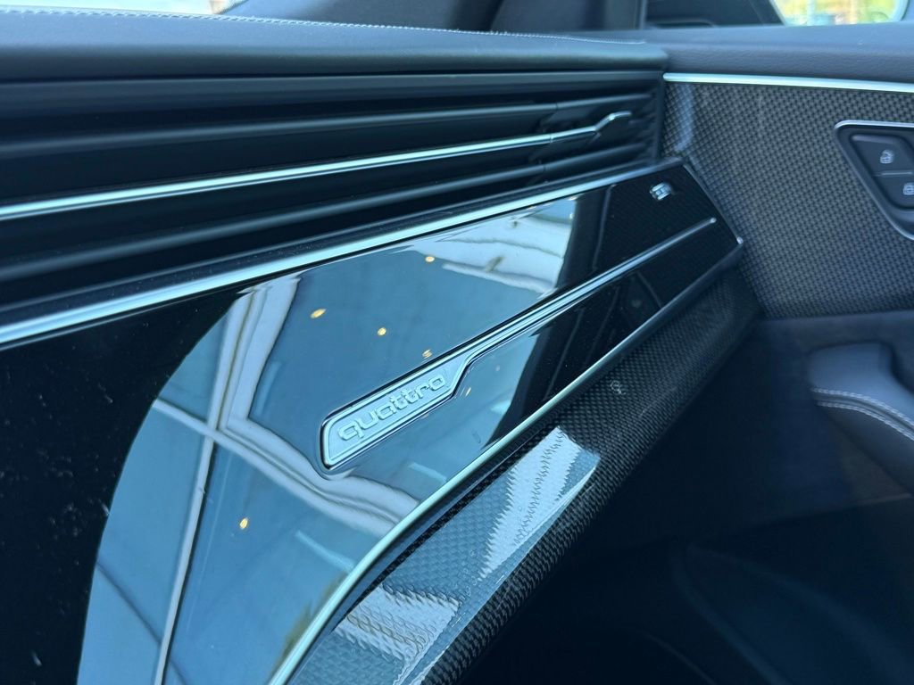 Used 2022 Audi SQ8 Prestige w/ Prestige Package image 43
