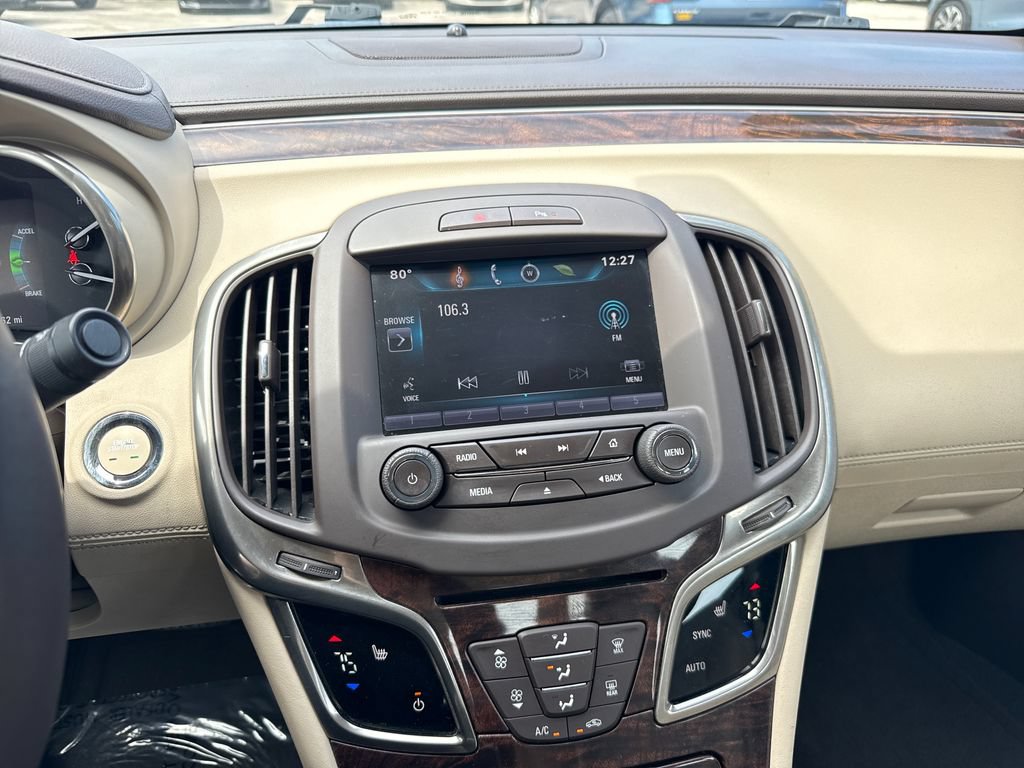 Used 2015 Buick LaCrosse Leather FWD image 16