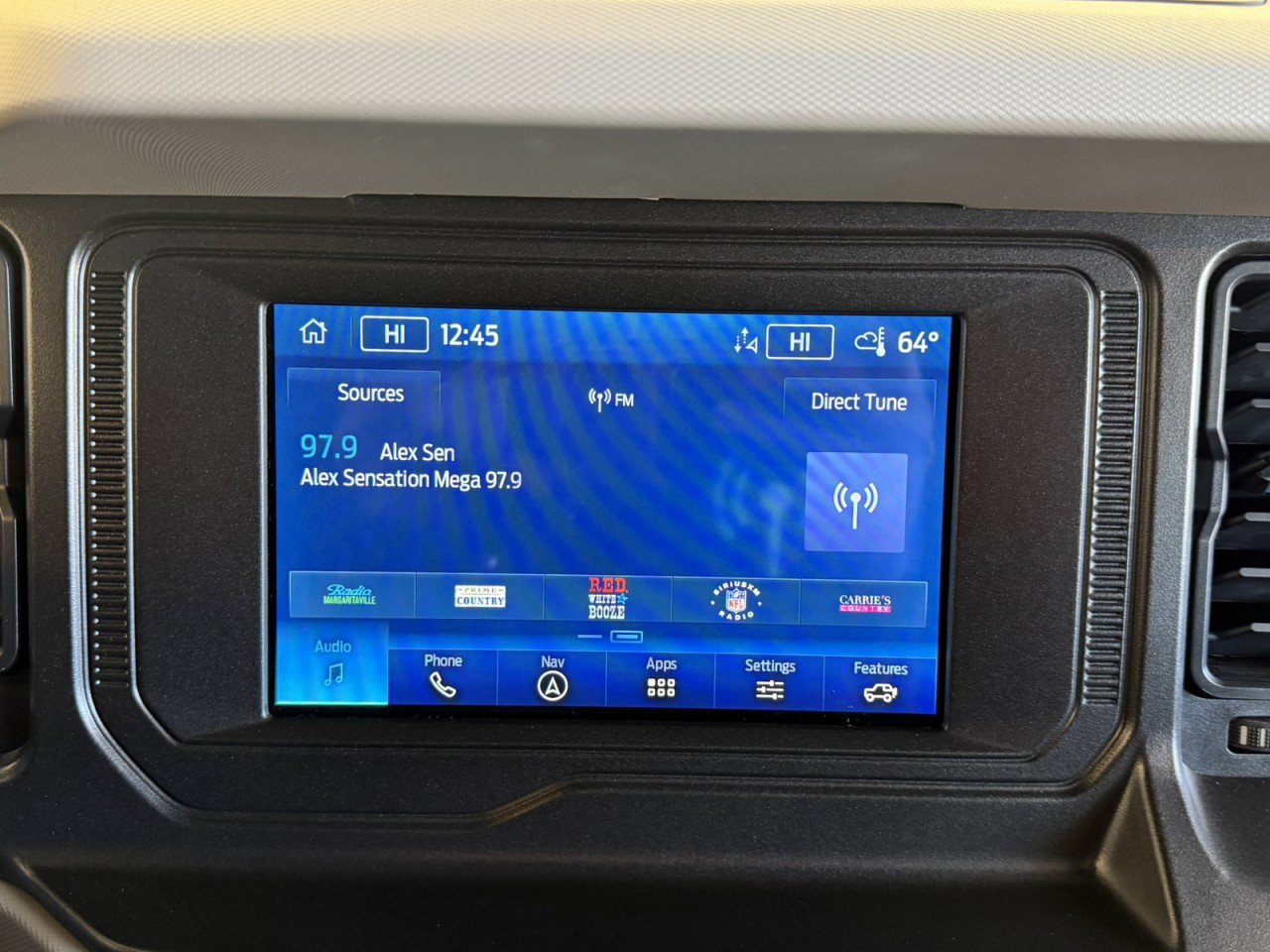 Used 2022 Ford Bronco Wildtrak image 13