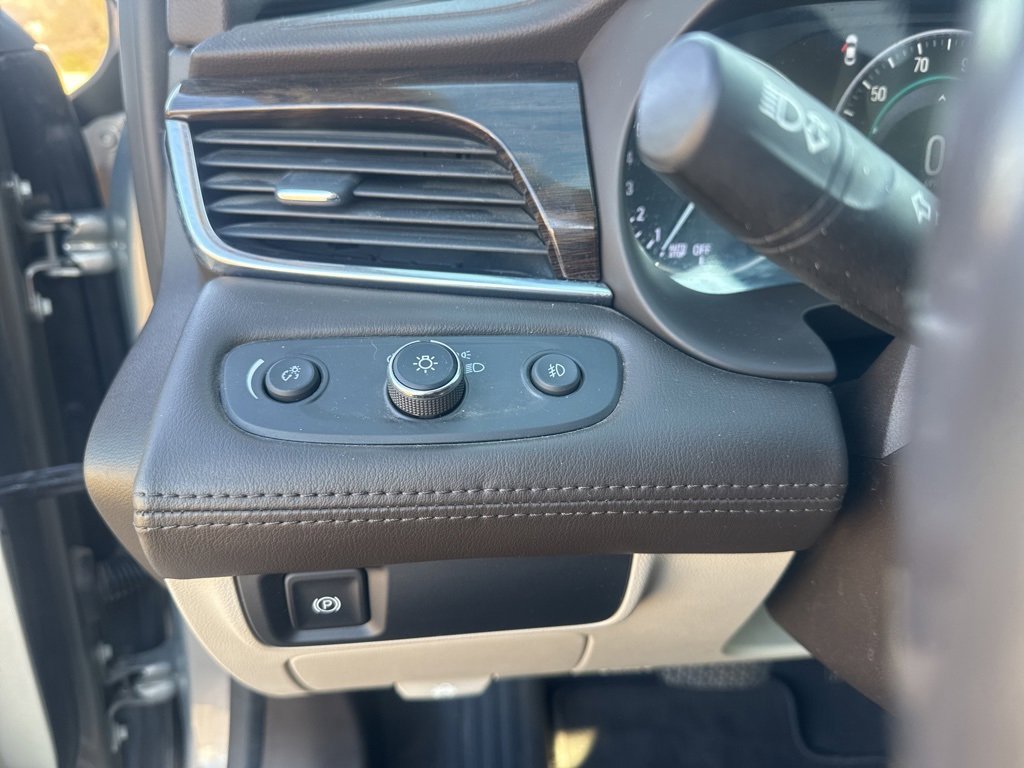 Used 2017 Buick LaCrosse Preferred image 23