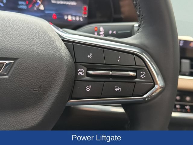 Used 2025 Chevrolet Equinox ACTIV w/ Safety and Technology Package AWD/4WD image 23