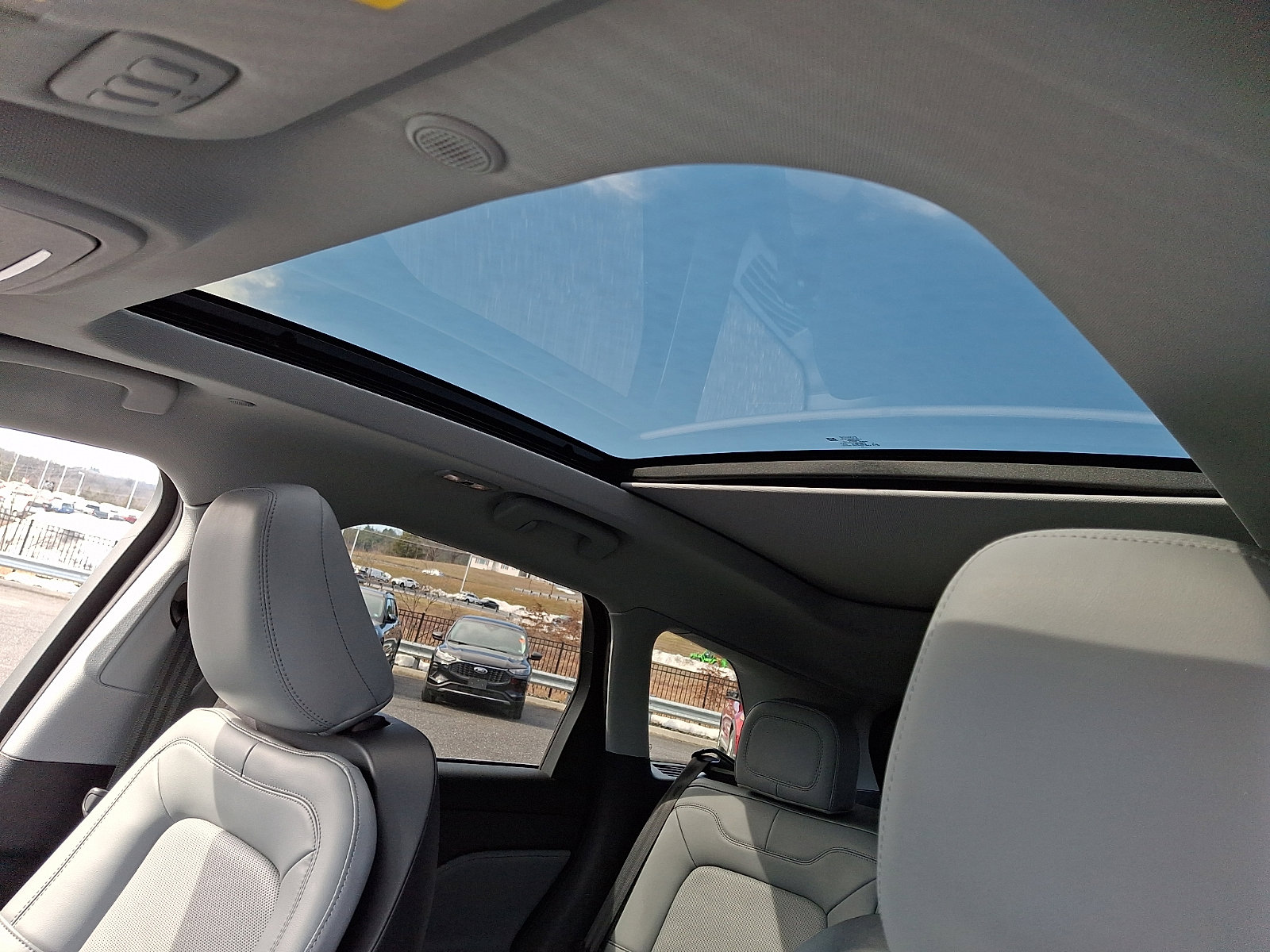 Certified 2022 Lincoln Corsair AWD w/ Premium Package image 14