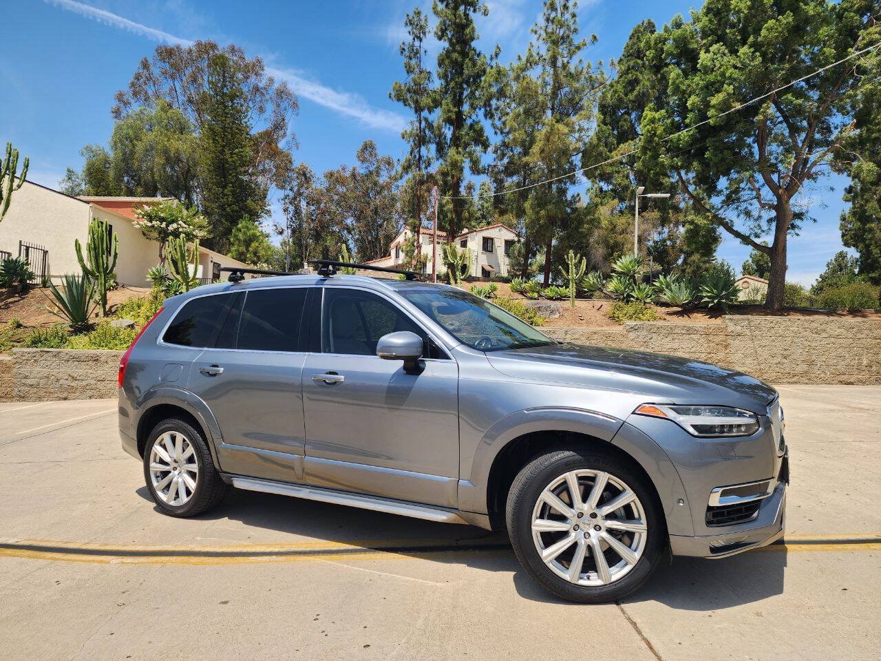 Used 2016 Volvo XC90 T6 Inscription AWD/4WD image 2