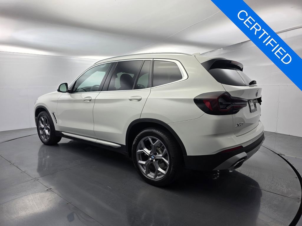 Used 2023 BMW X3 xDrive30i w/ Premium Package AWD/4WD image 5