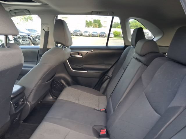 Used 2024 Toyota RAV4 XLE FWD image 6