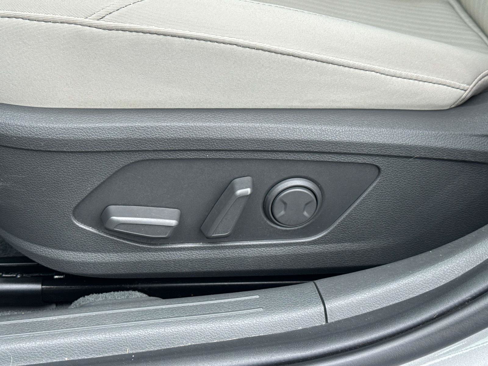 Used 2023 Hyundai Sonata SEL FWD image 14