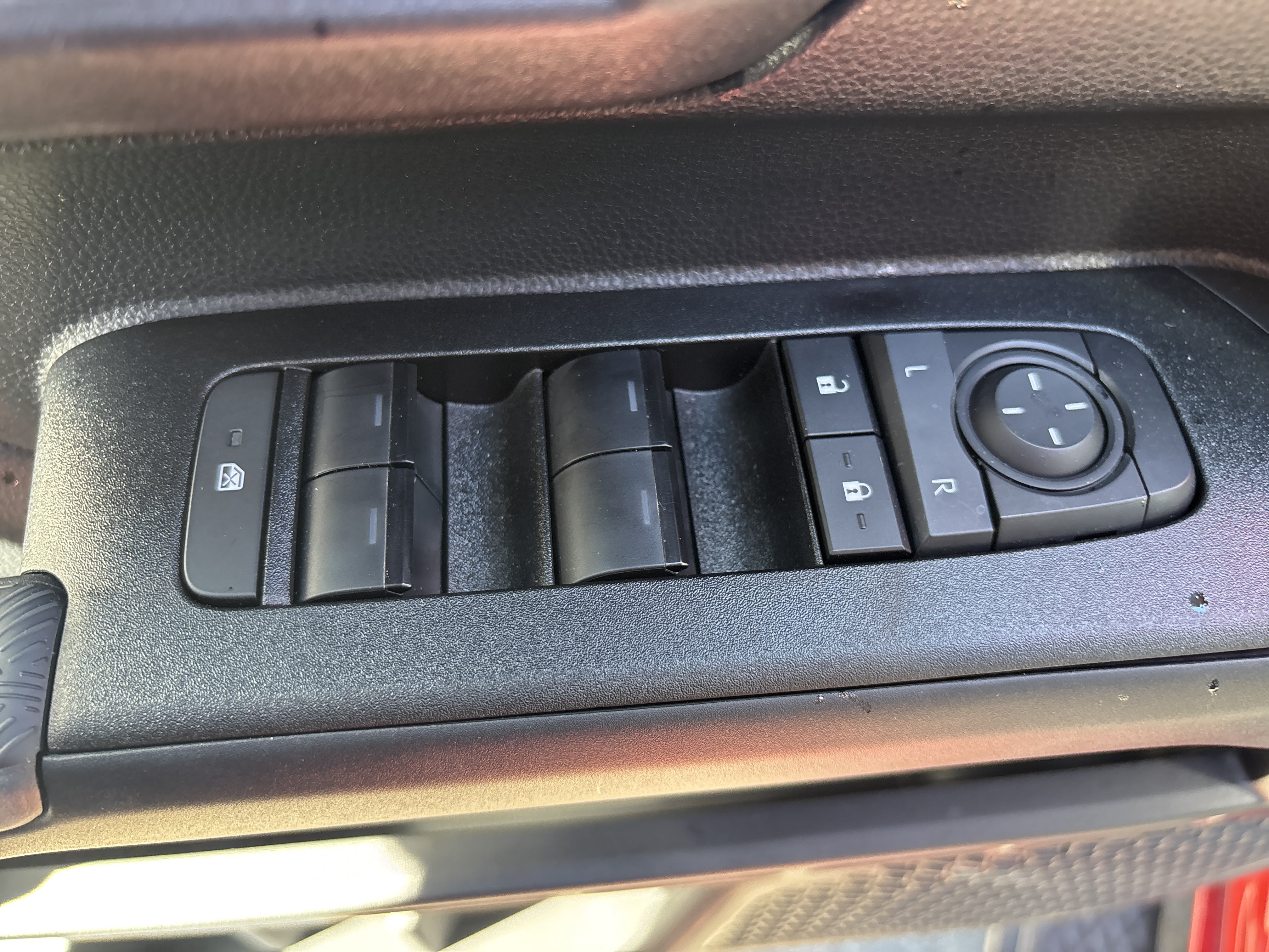 Certified 2026 Toyota 4Runner SR5 AWD/4WD image 18