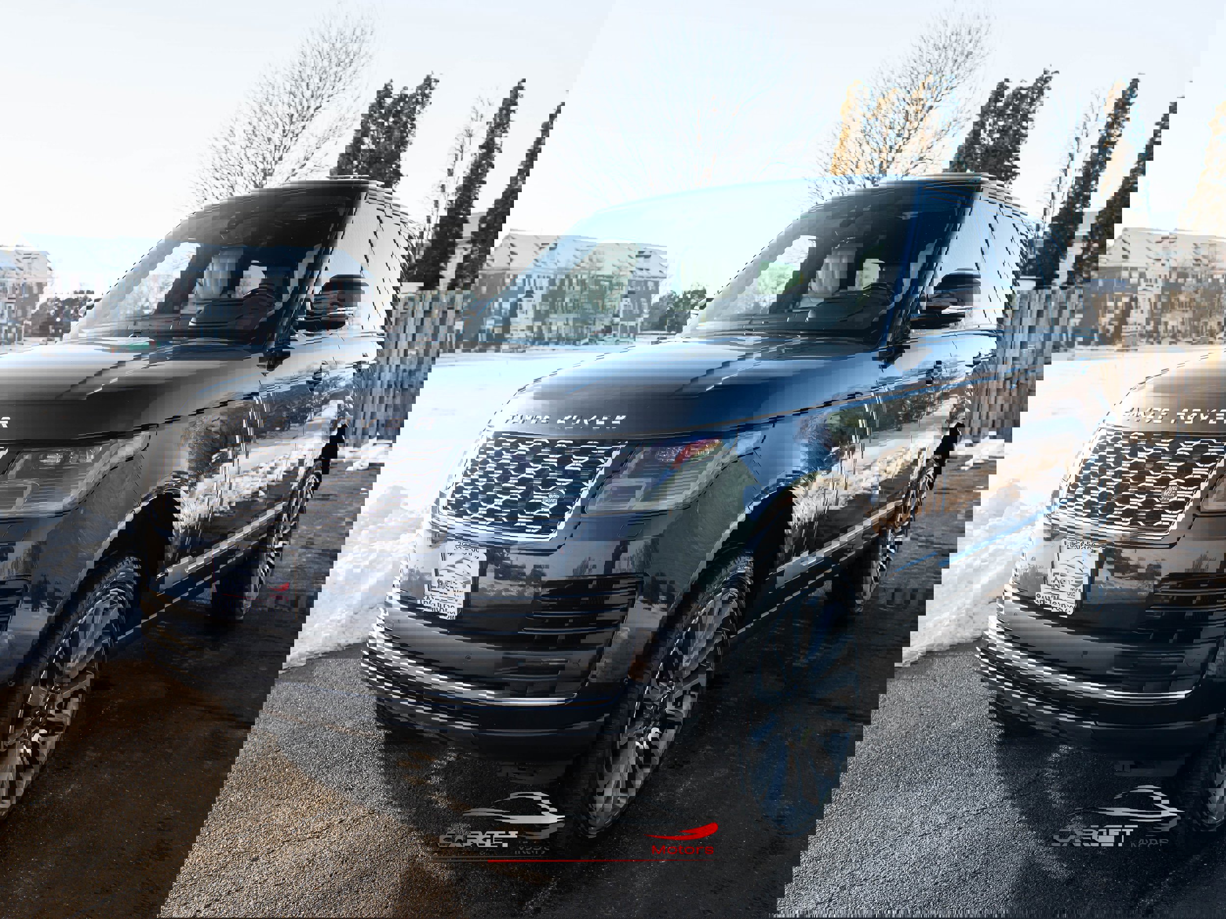 Used 2020 Land Rover Range Rover HSE image 3