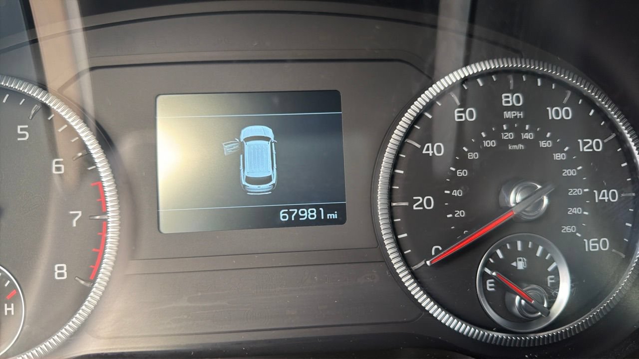 Used 2020 Kia Telluride S w/ S 8 Passenger Seating Package FWD image 8