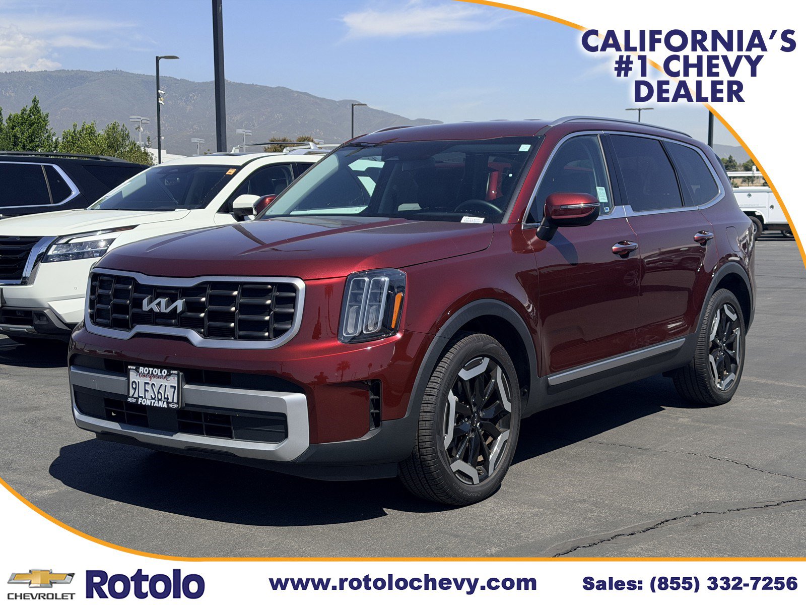 Used 2024 Kia Telluride S AWD/4WD image 3