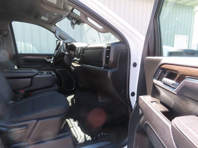 Used 2025 Chevrolet Silverado 2500 LT w/ Convenience Package AWD/4WD image 24