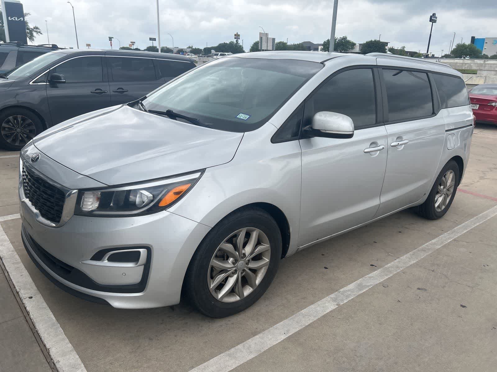 Used 2019 Kia Sedona EX image 1