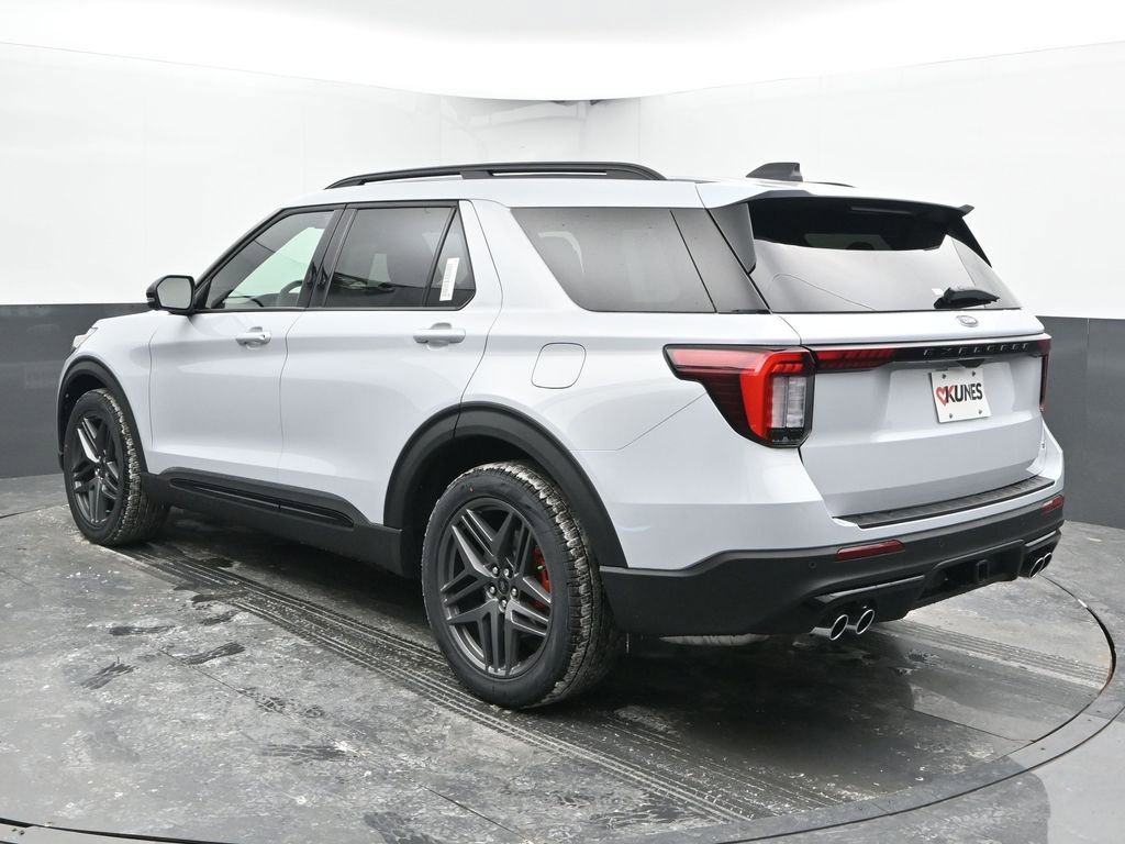 New 2026 Ford Explorer ST w/ Sun And Sound Package image 8