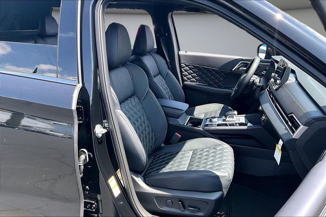 New 2026 Nissan Rogue Platinum AWD/4WD image 11