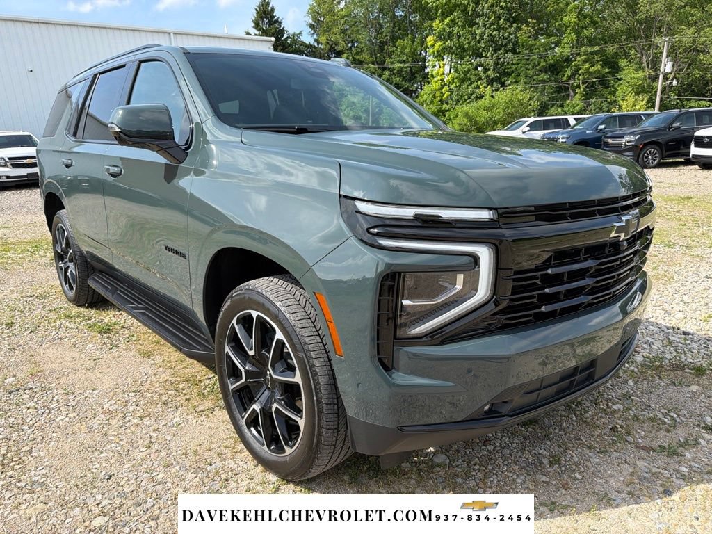 Used 2025 Chevrolet Tahoe RST w/ Comfort Package AWD/4WD image 7