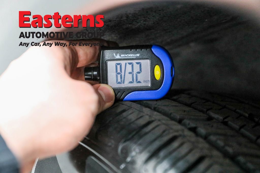 Used 2021 Jeep Compass Latitude w/ Driver Assistance Group image 25